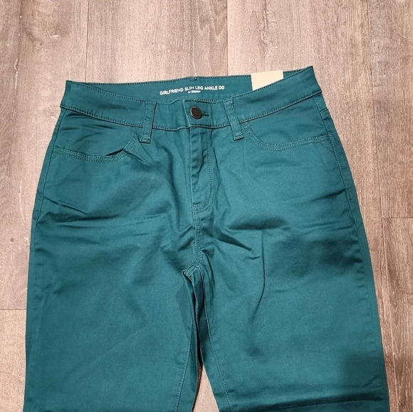 *NWT* Chico's Girlfriend Slim Leg Ankle Pant - Picture 4 of 6